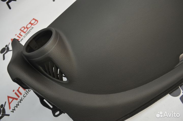 Торпедо панель приборов Toyota rav 4