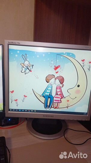 Монитор Samsung SyncMaster 710N