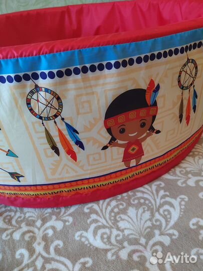 Сухой бассейн с шариками