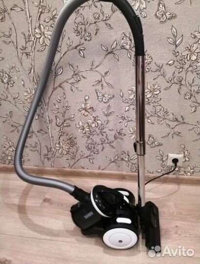 Пылесос Vitek