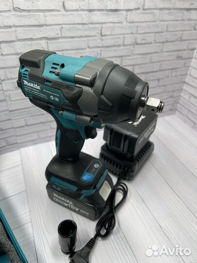 Бесщеточный ударный гайковерт Makita