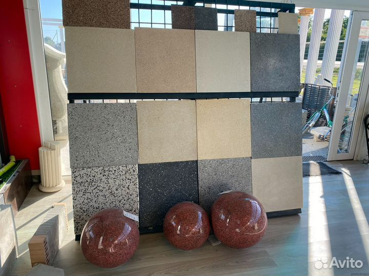 Фонтан Тюльпан 3 уровня с шишкой