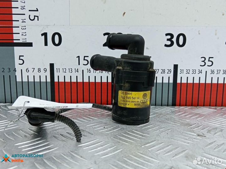 Насос антифриза дополнительный Volkswagen Touareg