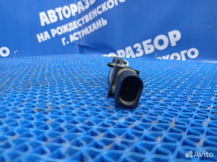 Датчик удара Mercedes-Benz W211 седан M272DE35