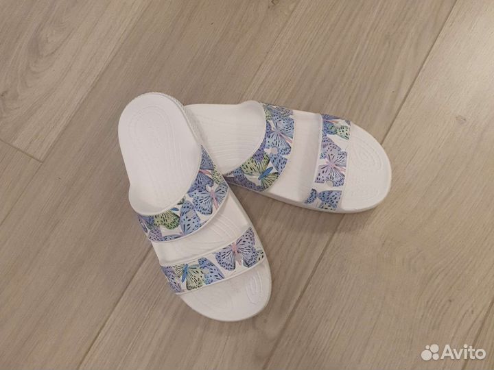 Детские сандалии crocs classic sandal белые J3 R34
