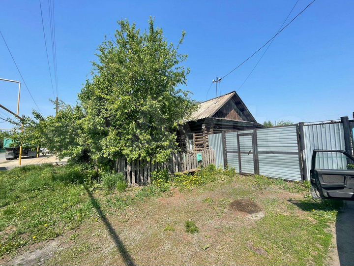 Дом 25,5 м² на участке 8 сот.