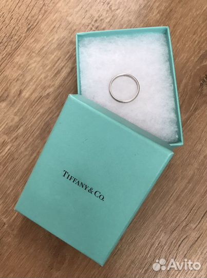 Tiffany кольцо