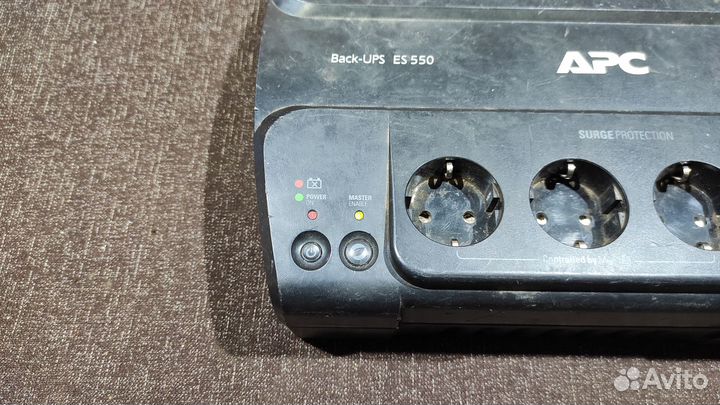 Бесперебойный блок питания APC