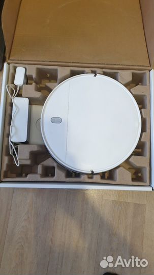 Робот пылесос xiaomi mi robot vacuum mop essential