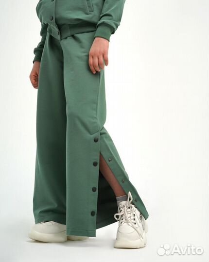 Костюм спортивный для девочек в школу