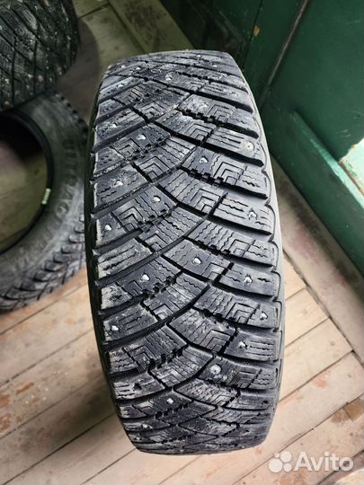 Goodyear Ultragrip Ice Arctic 195/65 R15 91T