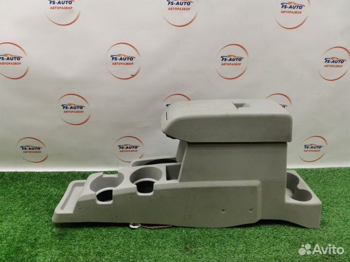 Подлокотник Dodge Caliber 1.8 EBA 2007