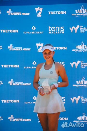 Тренер по теннису