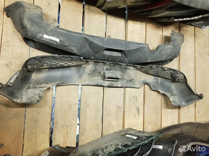 Юбка заднего бампера Nissan Juke