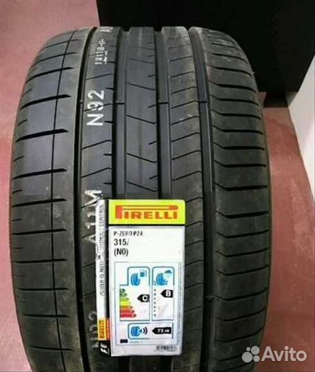 Pirelli P Zero PZ4 L.S. 315/30 R23