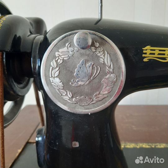 Швейная машинка Batterfly