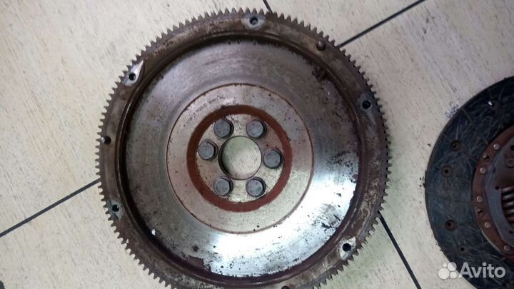 Одномассовый маховик Фольксваген 1.9 тди 037105273