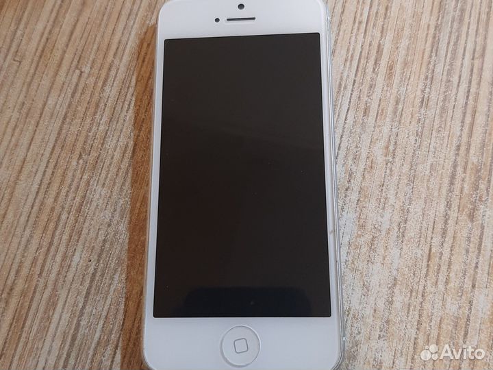 iPhone 5S, 64 ГБ