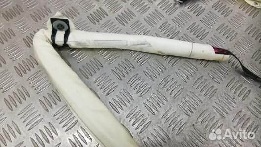 Шторка безопасности volvo XC60 (98U05S401)