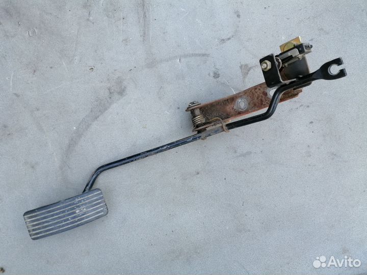 Педаль газа 4D68 АКПП для Mitsubishi RVR 1991-1997