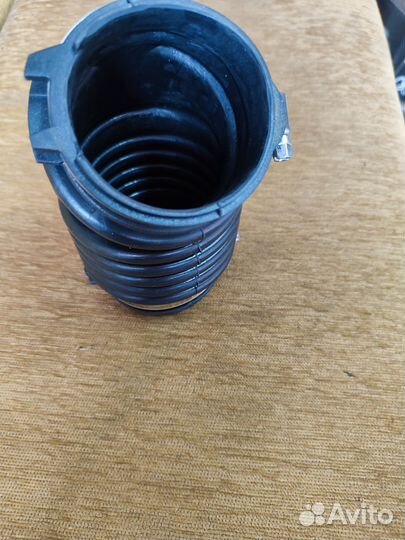 Патрубок воздушного фильтра ford focus 2