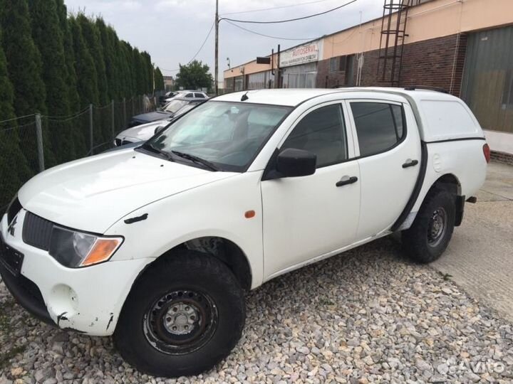Mitsubishi L200 4 2006-2015 на запчасти