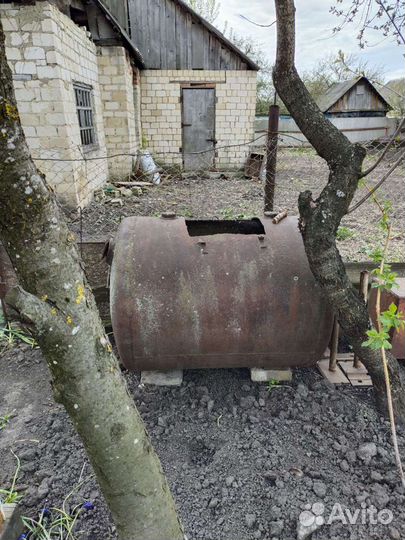 Емкость для воды металлическая