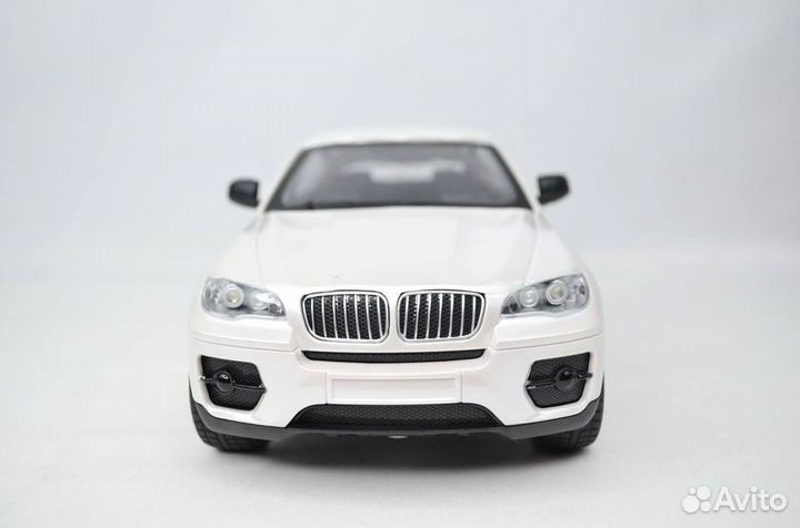 Игрушки Машина BMW X6 на радиоуправлении