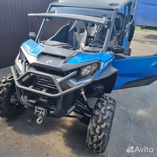 Квадроцикл Brp Can-am Commander MAX XT 1000R