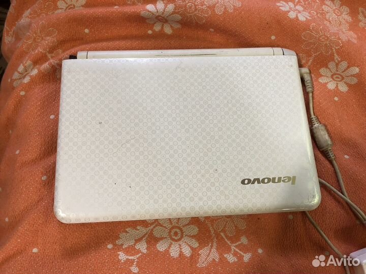 Ноутбук lenovo
