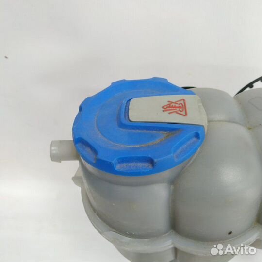 Бачок расширительный Audi A5 8W 2018