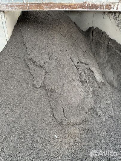 Плодородный грунт сеяный чернозем