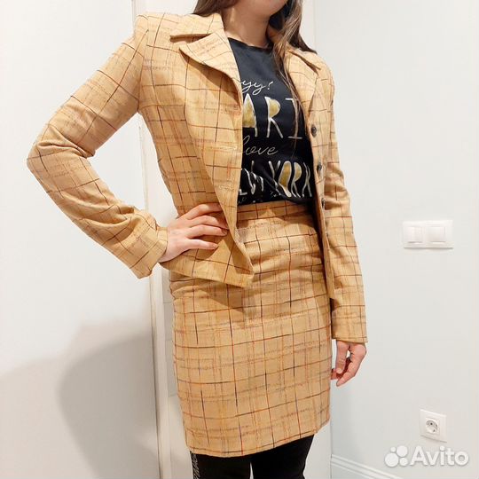 Костюм двойка юбка, пиджак