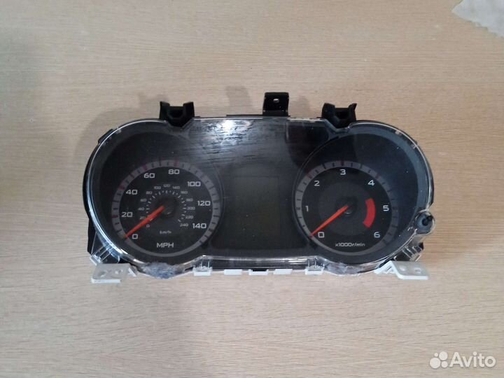 Панель приборов Citroen C-Crosser