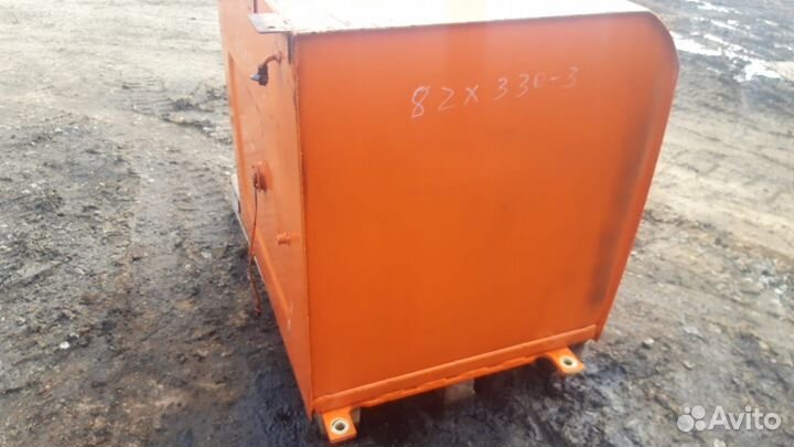Бак топливный экскаватора Hitachi ZX330-3