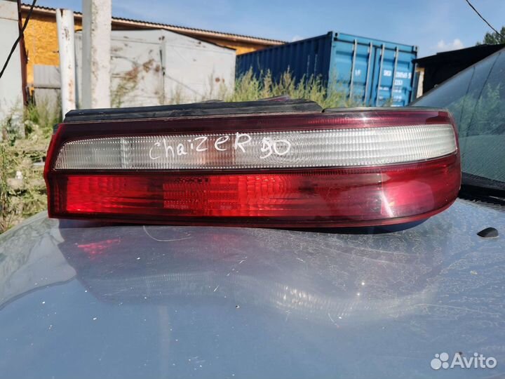 Продам стопы на тойота чайзер 1995гв