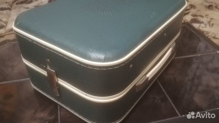 Винтажный.Проигрыватель