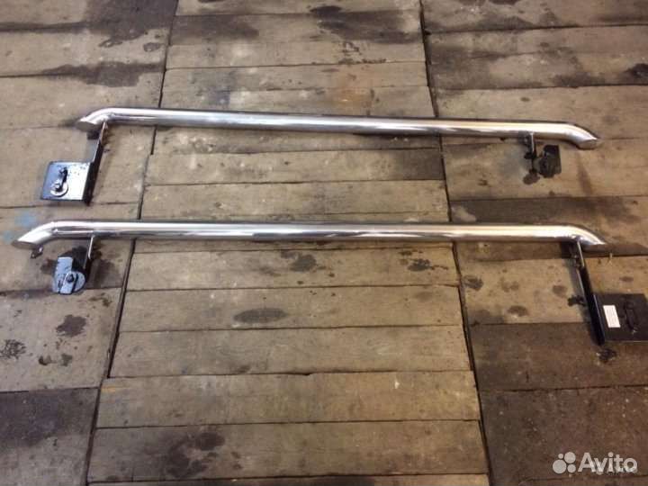 Трубы на пороги duster