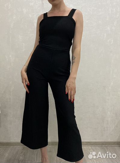Комбинезон женский
