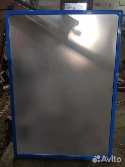 Рамки для рекламных плакатов /постеров