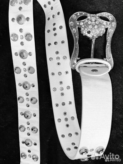 Ремень со стразами