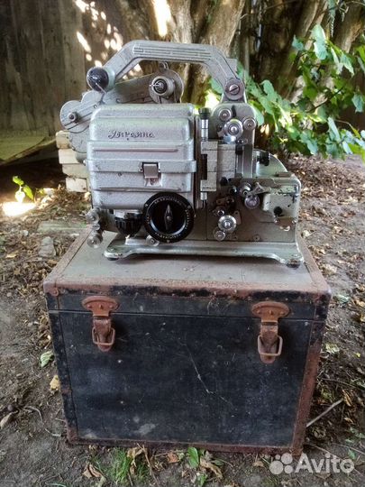 Кинопроектор украина