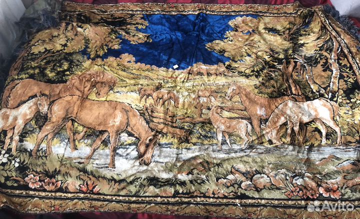 Ковер СССР с лошадьми