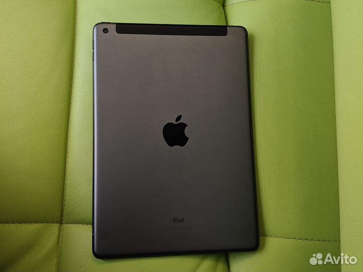 iPad 8 128gb Wifi + Cellular
