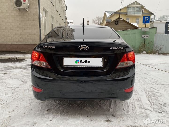 Hyundai Solaris 1.4 AT, 2011, 59 100 км