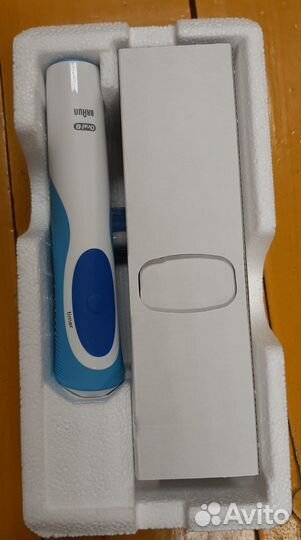 Новая зубная щетка Braun Oral-B Vitality