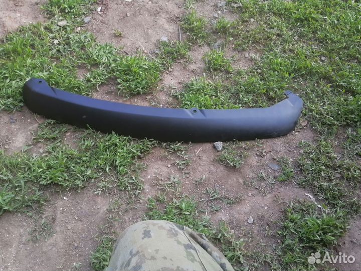 Накладка на передний бампер фокус 3