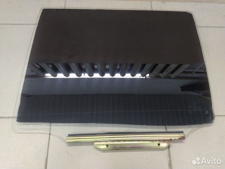 Стекло заднее левое Лифан Смайли