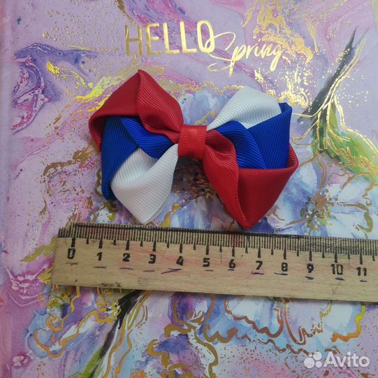 Бантики триколор ручной работы