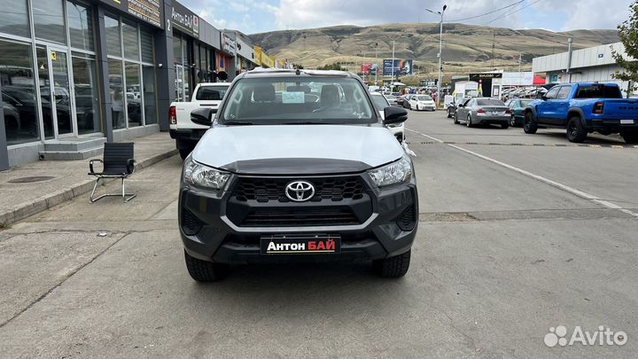 Toyota Hilux 2.4 MT, 2024, 1 км